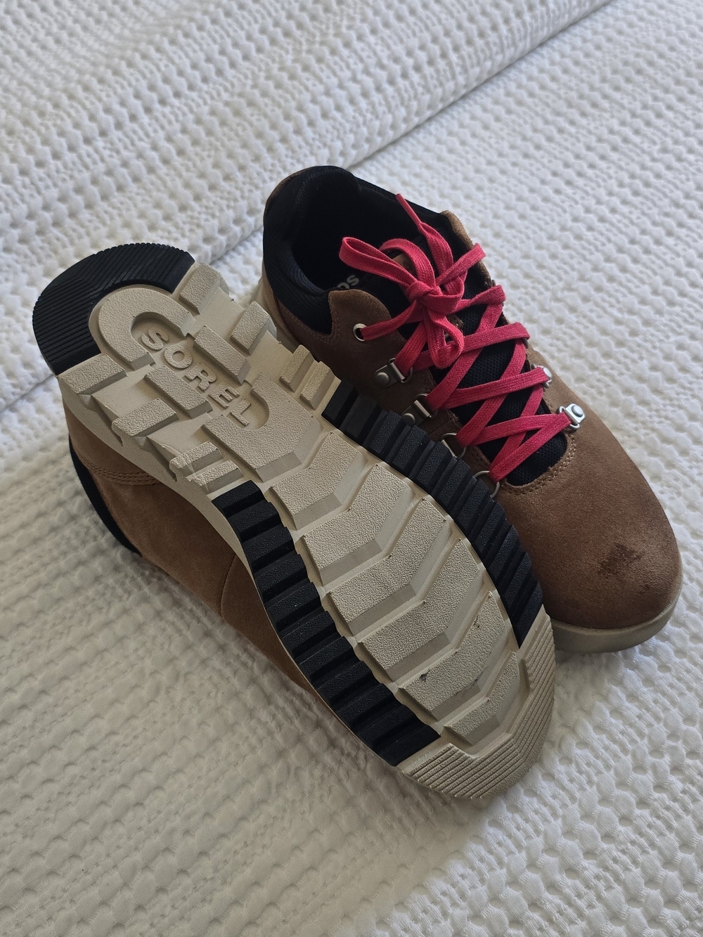 Sorel Men's Brown Suede Boots with Red Laces